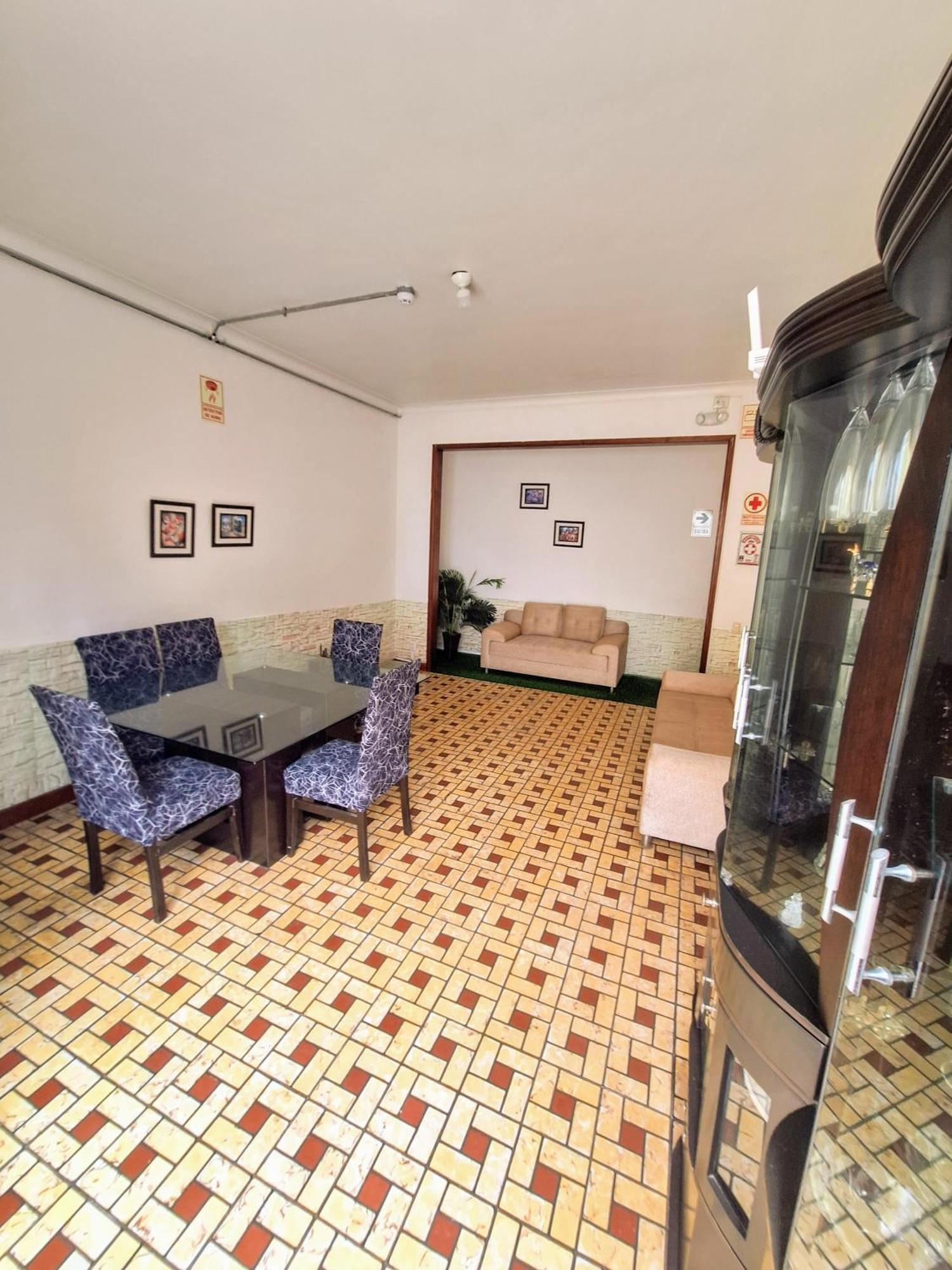 Casa Descanso Homestay *