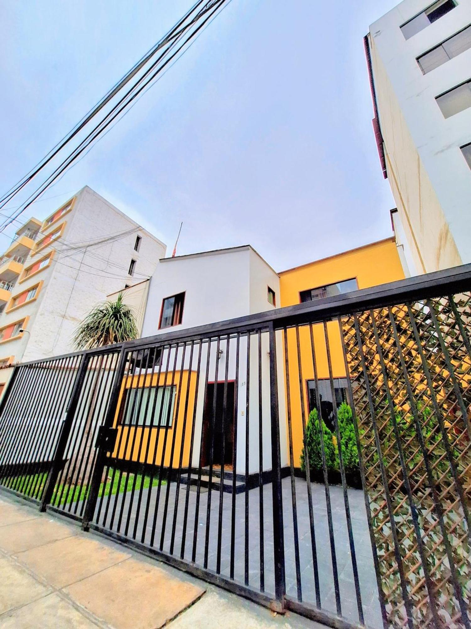Casa Descanso * Lima